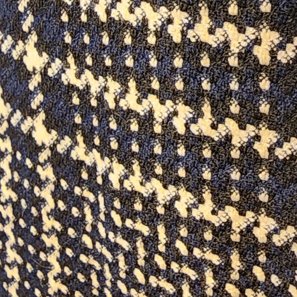 Zara Basic Collection Skirt will full Zipper in front, Pockets, Size Med - Picture 12 of 12